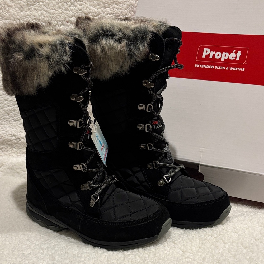 Propet Peri Women's Black Quilted Winter Boots with Fur Trim